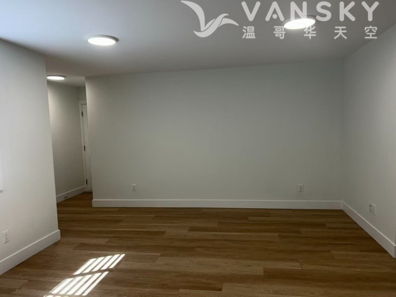 251117211837_flooring wall and ceiling-2.jpg